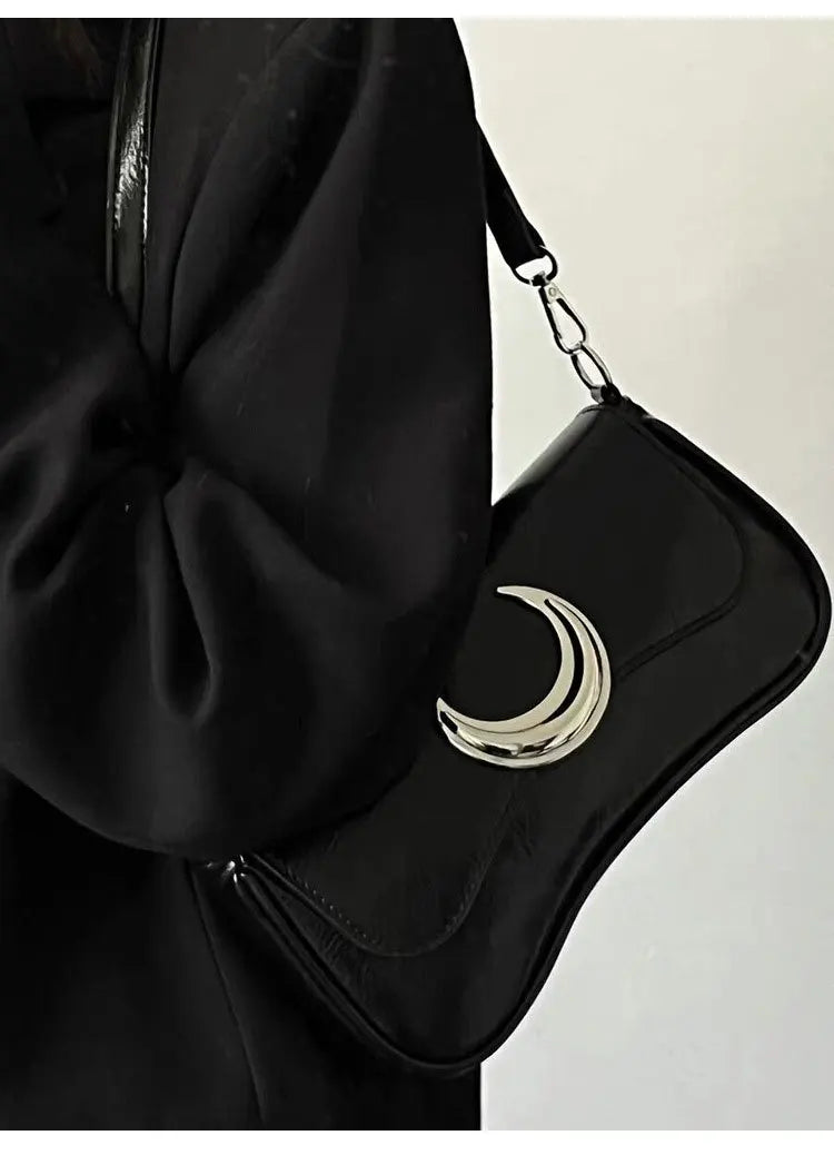 Luna Baguette Bag