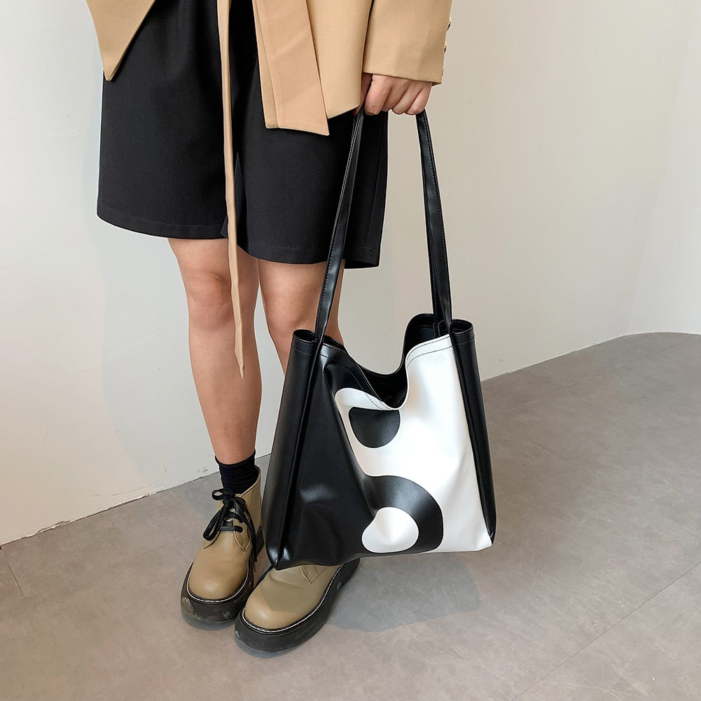 Yin Yang Tote